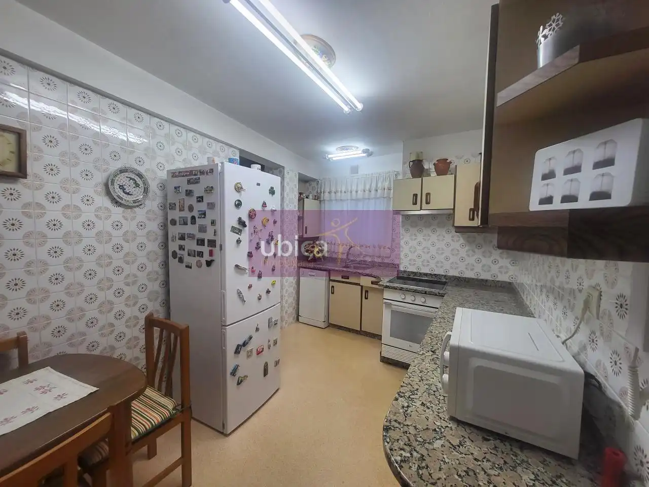 Kitchen of Flat for sale in Vigo   with Heating, Parquet flooring and Terrace