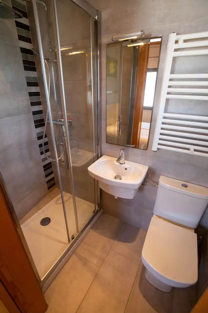 Badezimmer von Haus oder Chalet zum Verkauf in L'Escala mit Klimaanlage, Terrasse und Möbliert