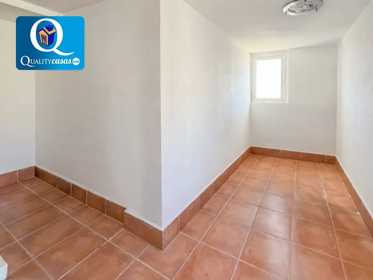 Piso con ascensor en venta en Pueblo Español - Coveta Fumá, imagen 5