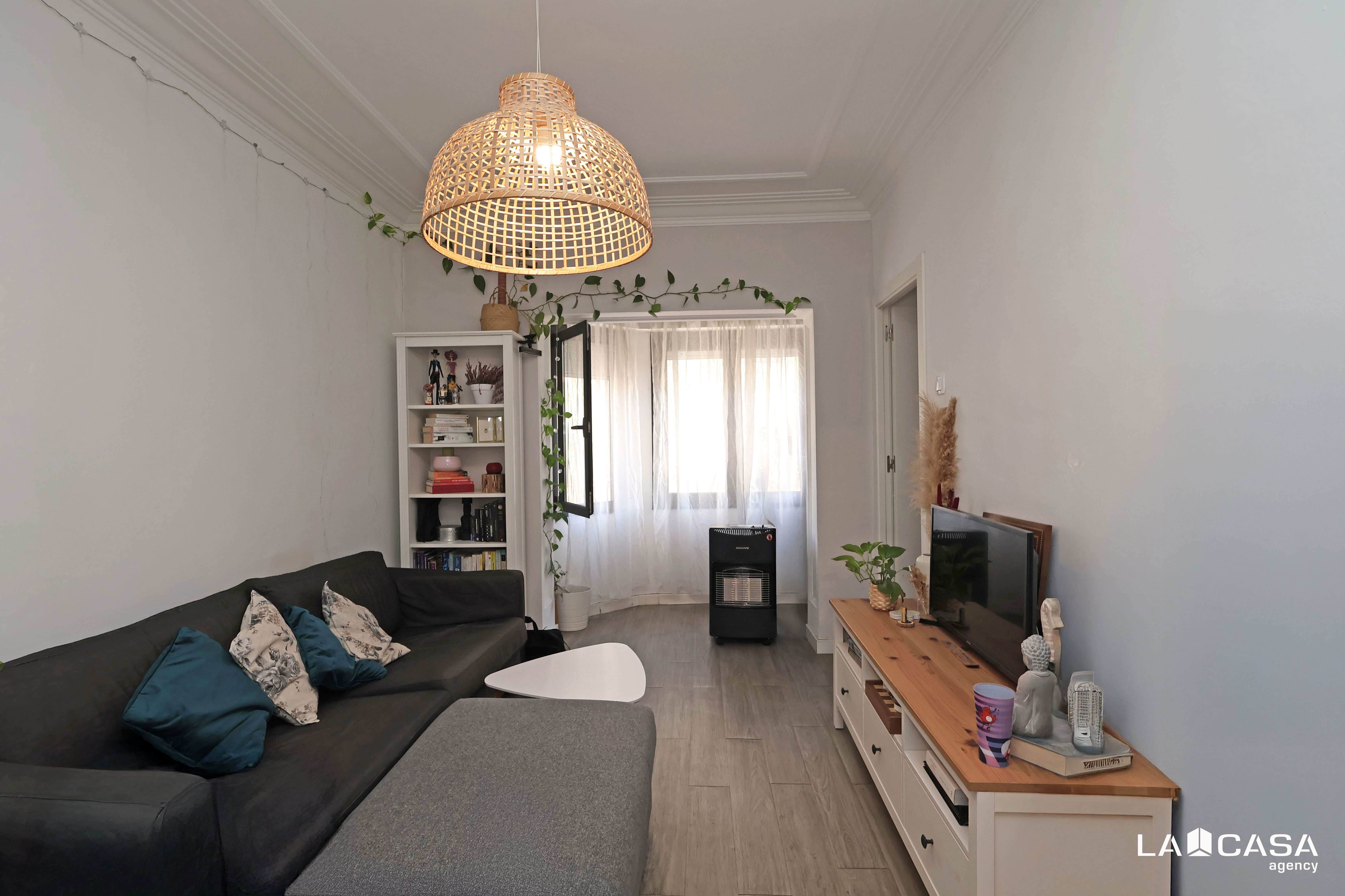 Sala d'estar de Pis en venda en L'Hospitalet de Llobregat