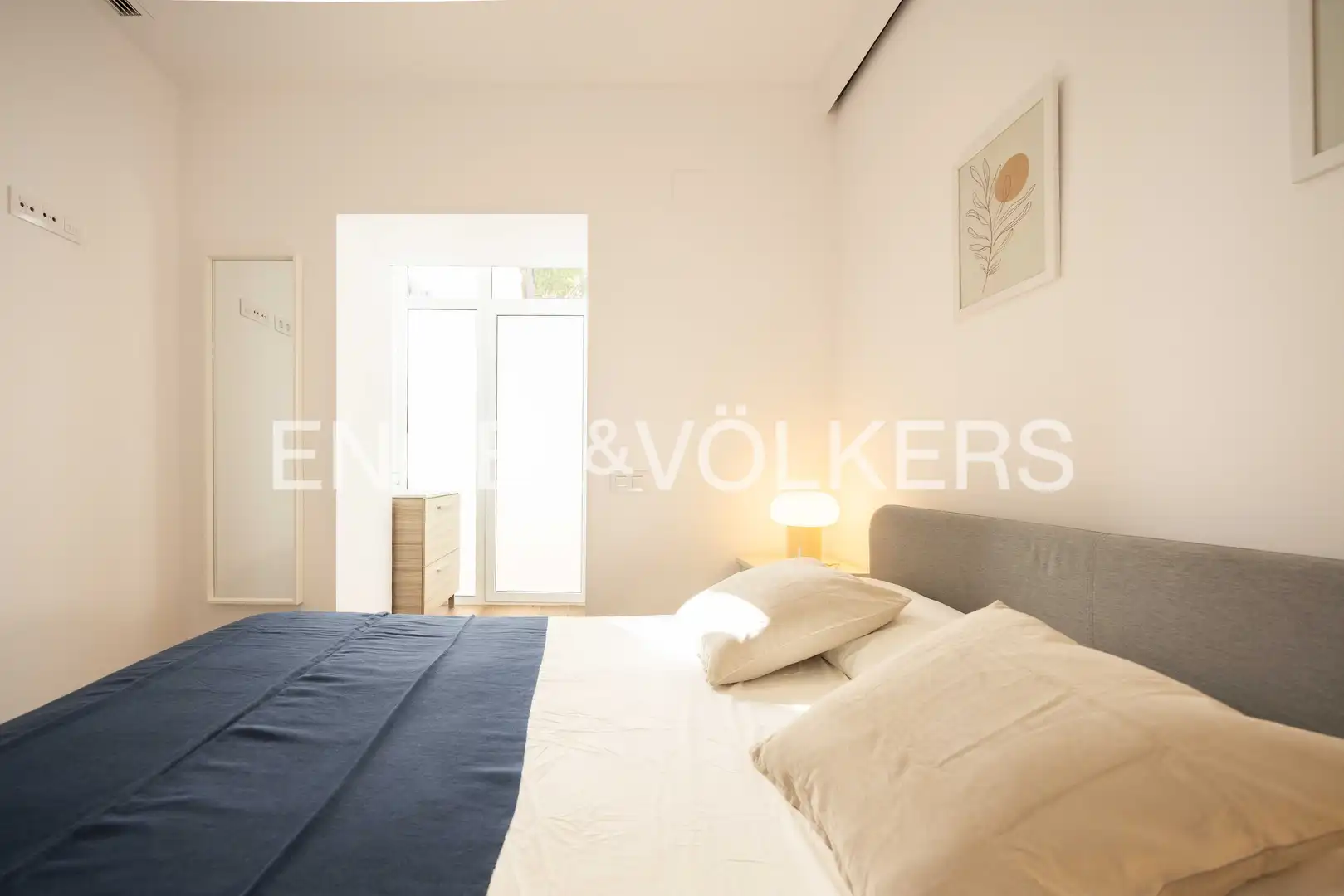 Schlafzimmer von Erdgeschoss zum Verkauf in Barcelona mit Klimaanlage, Heizung und Parkett