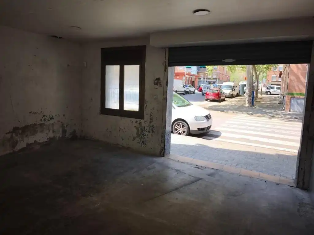 Parking de Local en venta en Sabadell