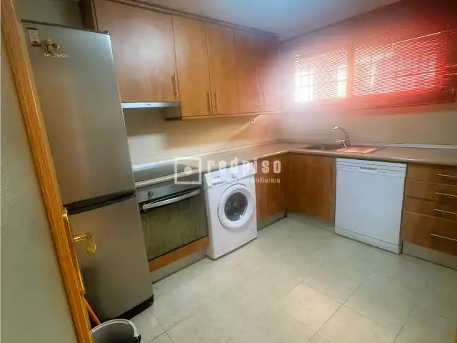 Attic for rent in Parla, Madrid
