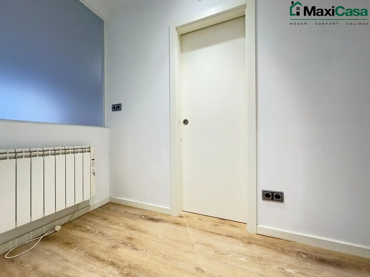 Appartamento con balcone in vendita a calle de la Duquessa d'Orleans, imagen 14