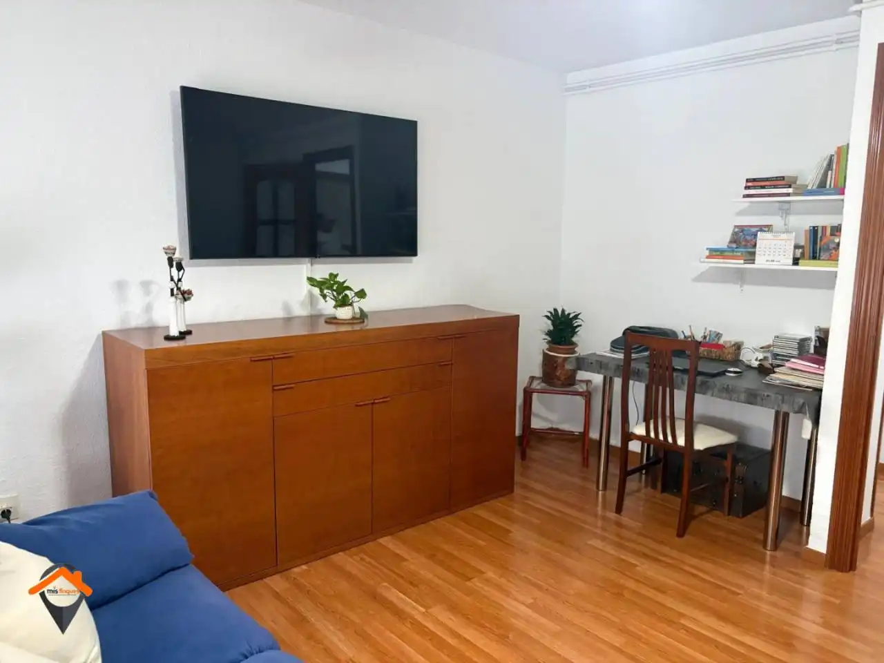 Living room of Flat for sale in Polinyà  with Air Conditioner, Heating and Parquet flooring