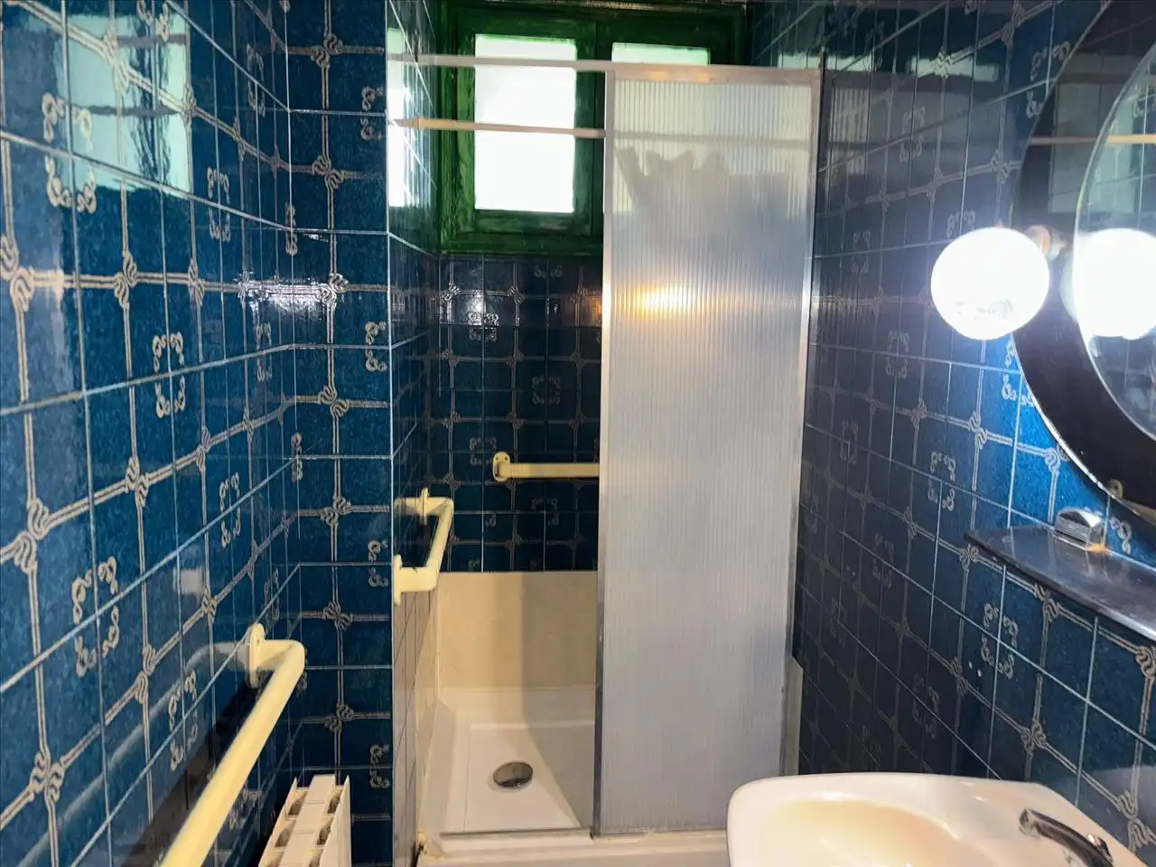 Baño de Piso en venta en Burlada / Burlata con Calefacción