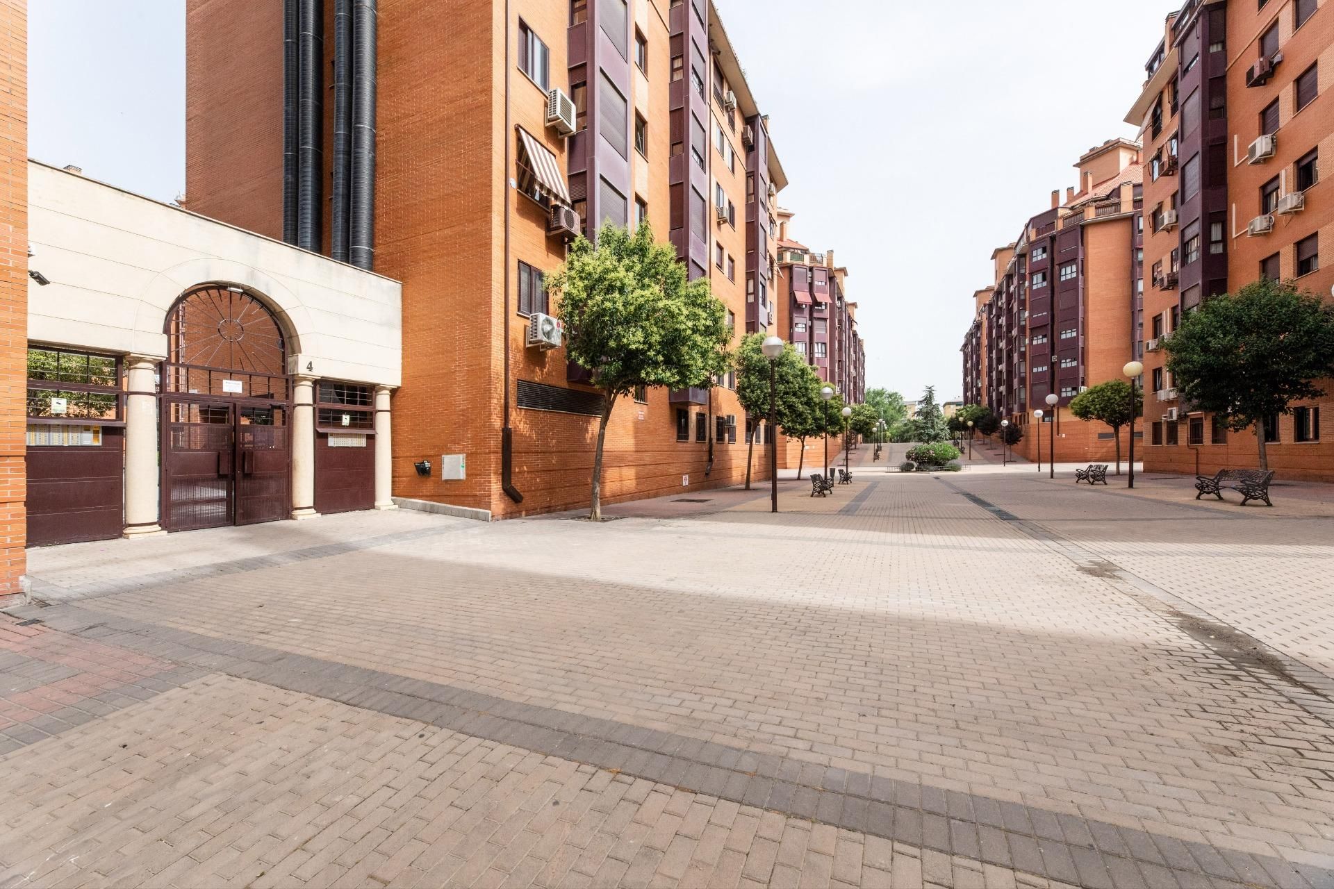 Vista exterior de Pis en venda en  Madrid Capital amb Aire condicionat, Calefacció i Piscina comunitària