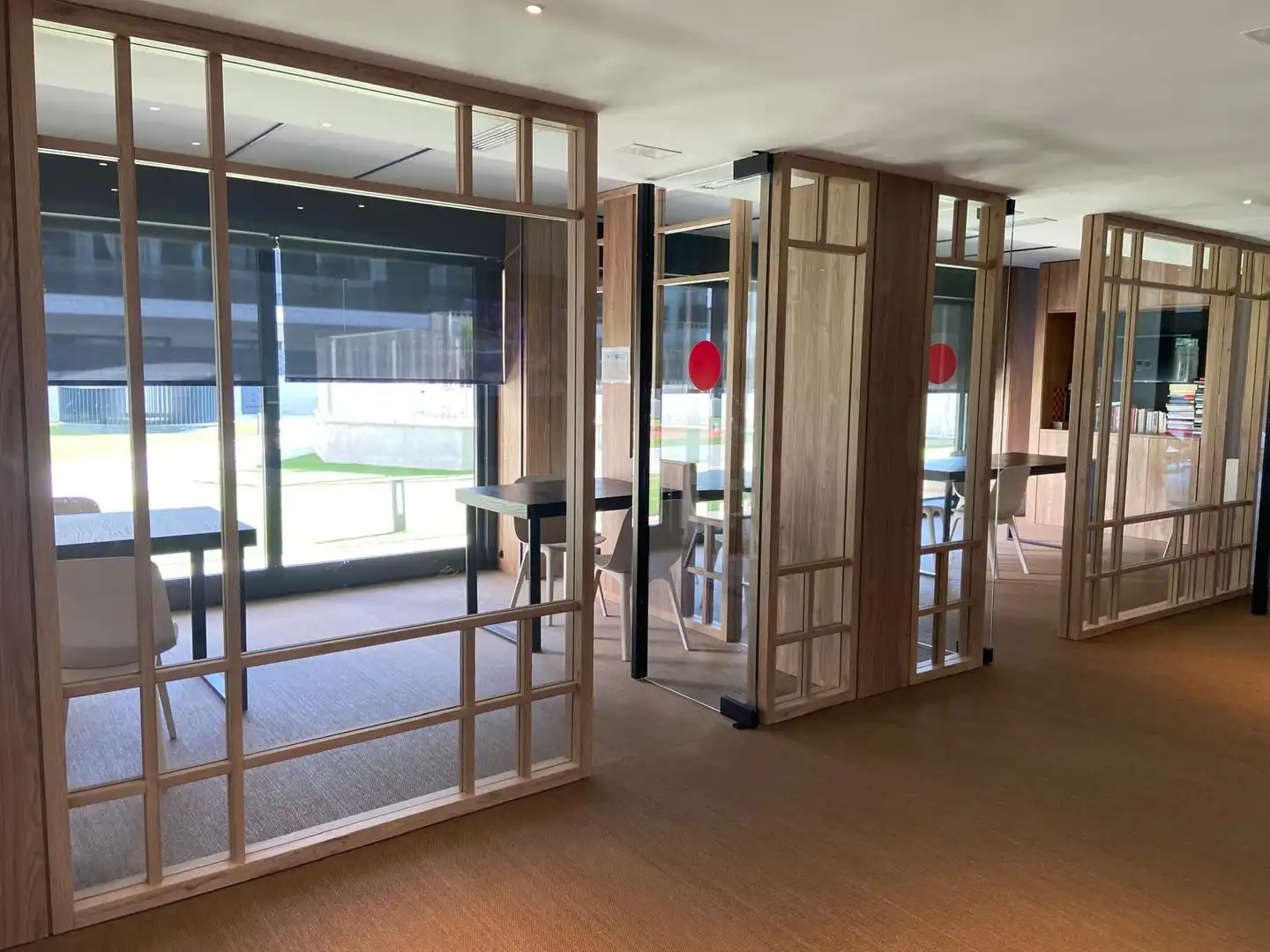 Maisonette zum Verkauf in Sant Boi de Llobregat mit Klimaanlage, Heizung und Terrasse