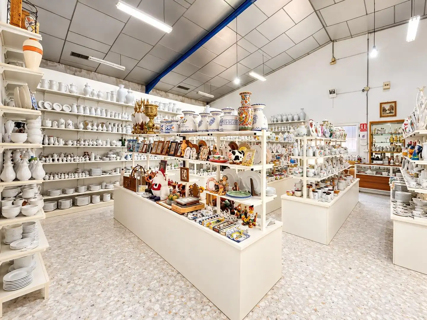Fabrikhallen zur Miete in Borox, Toledo