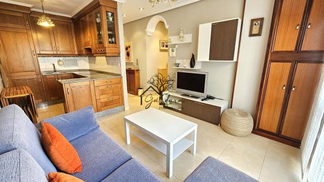 Piso en Alquiler en A Malata - Catabois - Ciudad Jardín