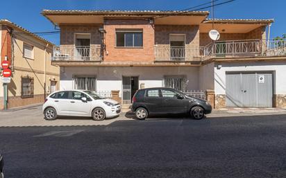 Vista exterior de Casa o xalet en venda en Alfacar amb Jardí privat, Terrassa i Balcó