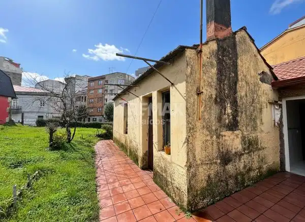 Vista exterior de Casa o chalet en venta en Vigo  con Jardín privado y Trastero