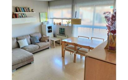 Living room of Flat for sale in Sabadell  with Air Conditioner, Heating and Terrace