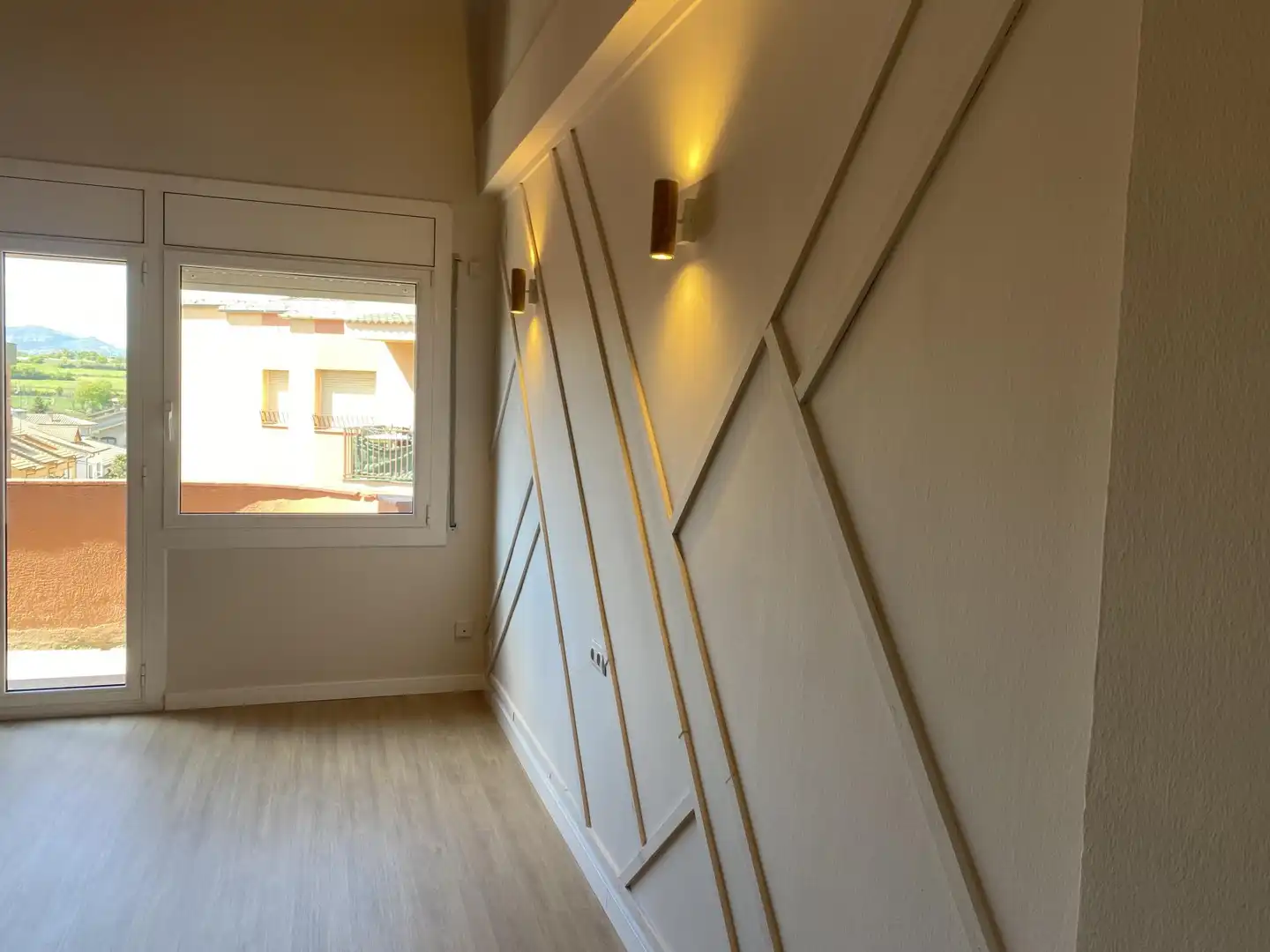 Maisonette zum Verkauf in Manlleu mit Heizung, Parkett und Terrasse