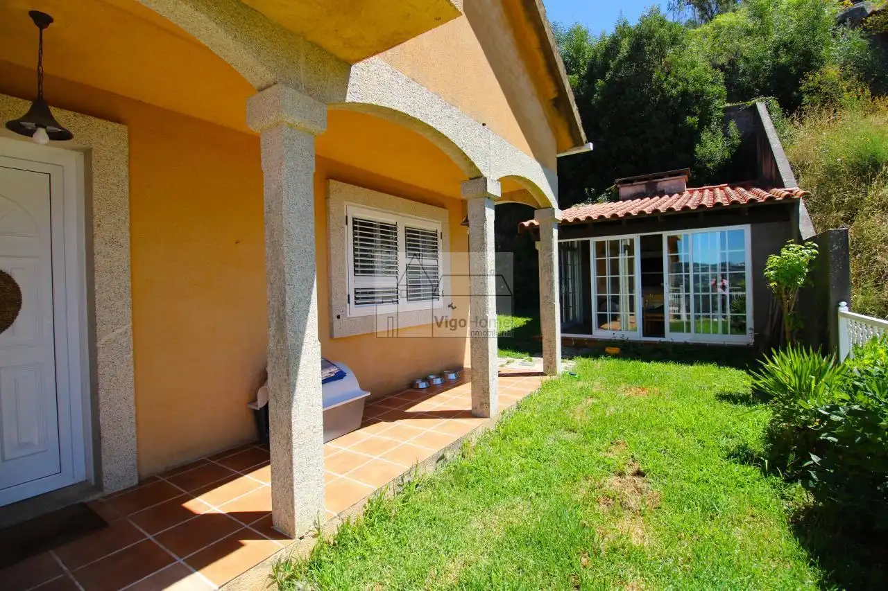 Jardín de Casa o chalet en venta en Mos con Calefacción, Jardín privado y Trastero
