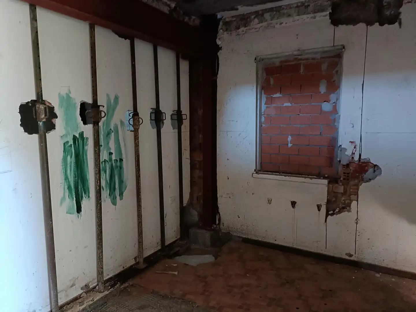 Casa o xalet en venda en Bergondo amb Jardí privat i Traster