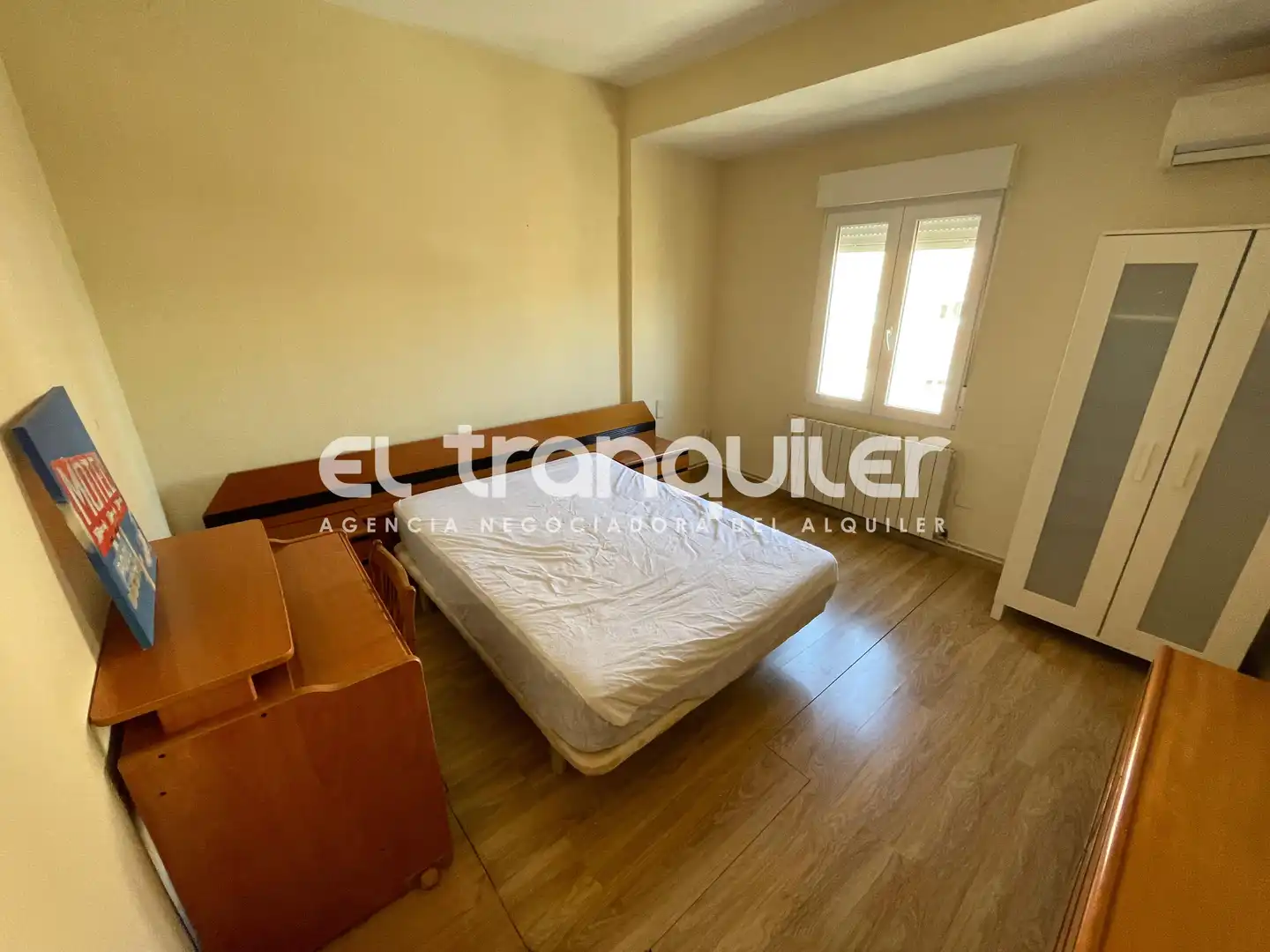 Penthouse with lift to rent in Calle Torres Miranda, imagen 16
