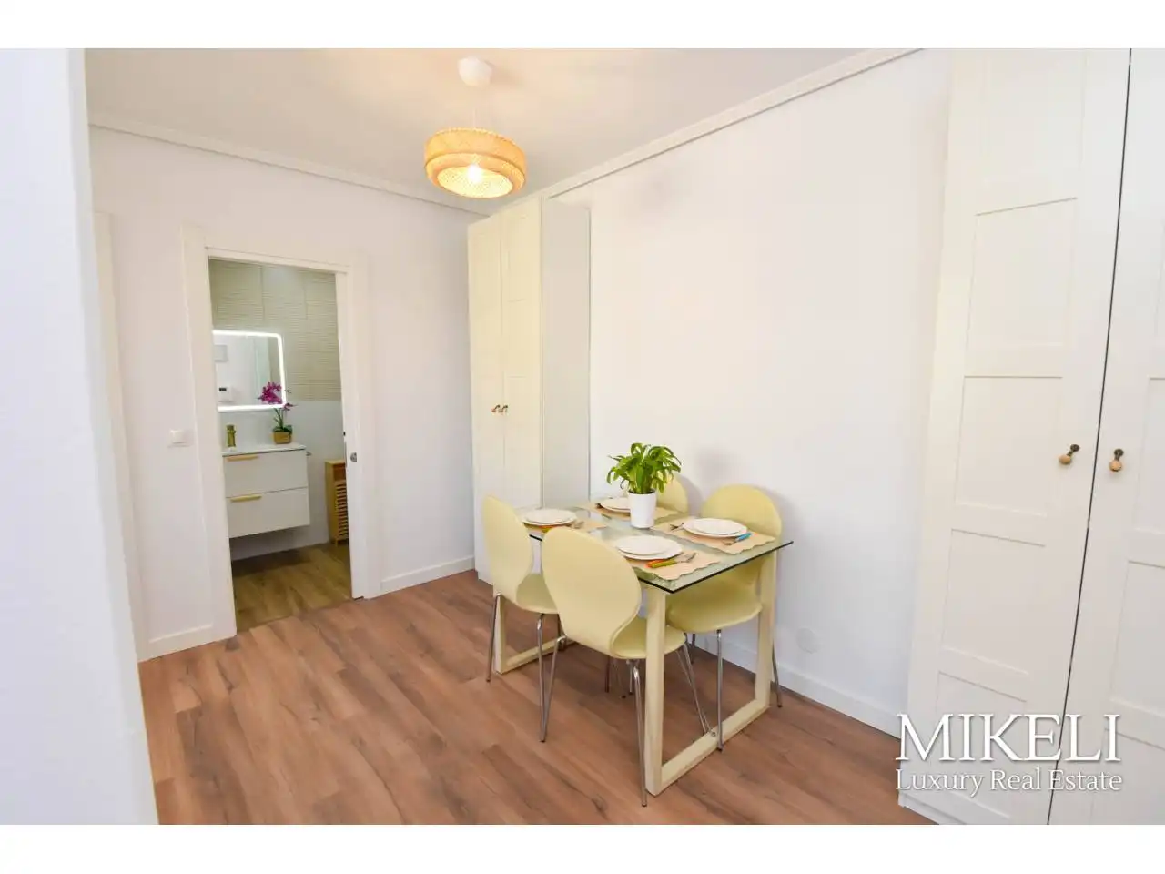 Dining room of Flat for rent in Valdenoja