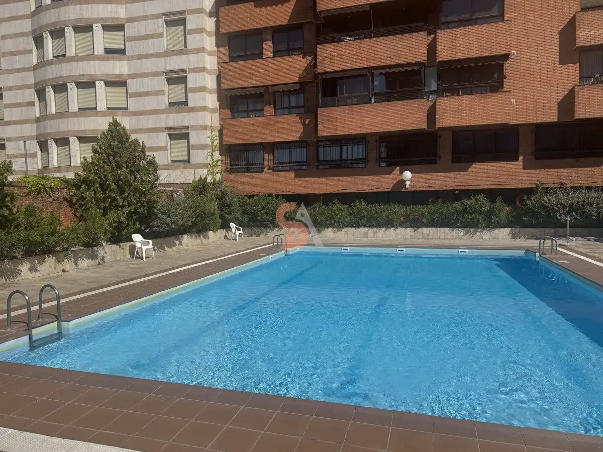 Flat with pool for sale in ESTADIO, imagen 2
