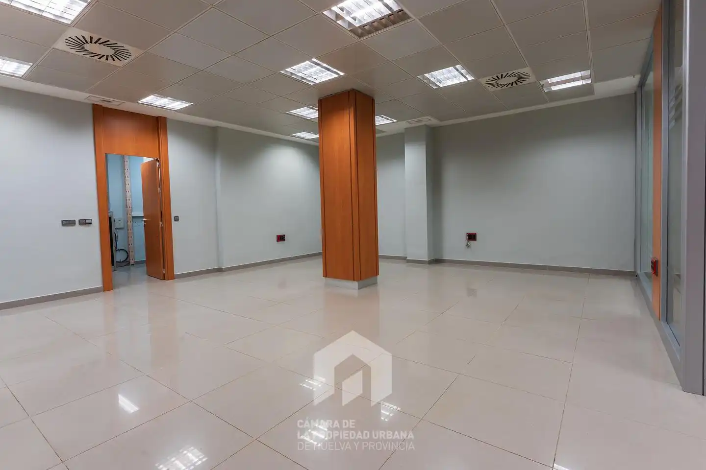 Local comercial en alquiler en Isla Chica, imagen 24
