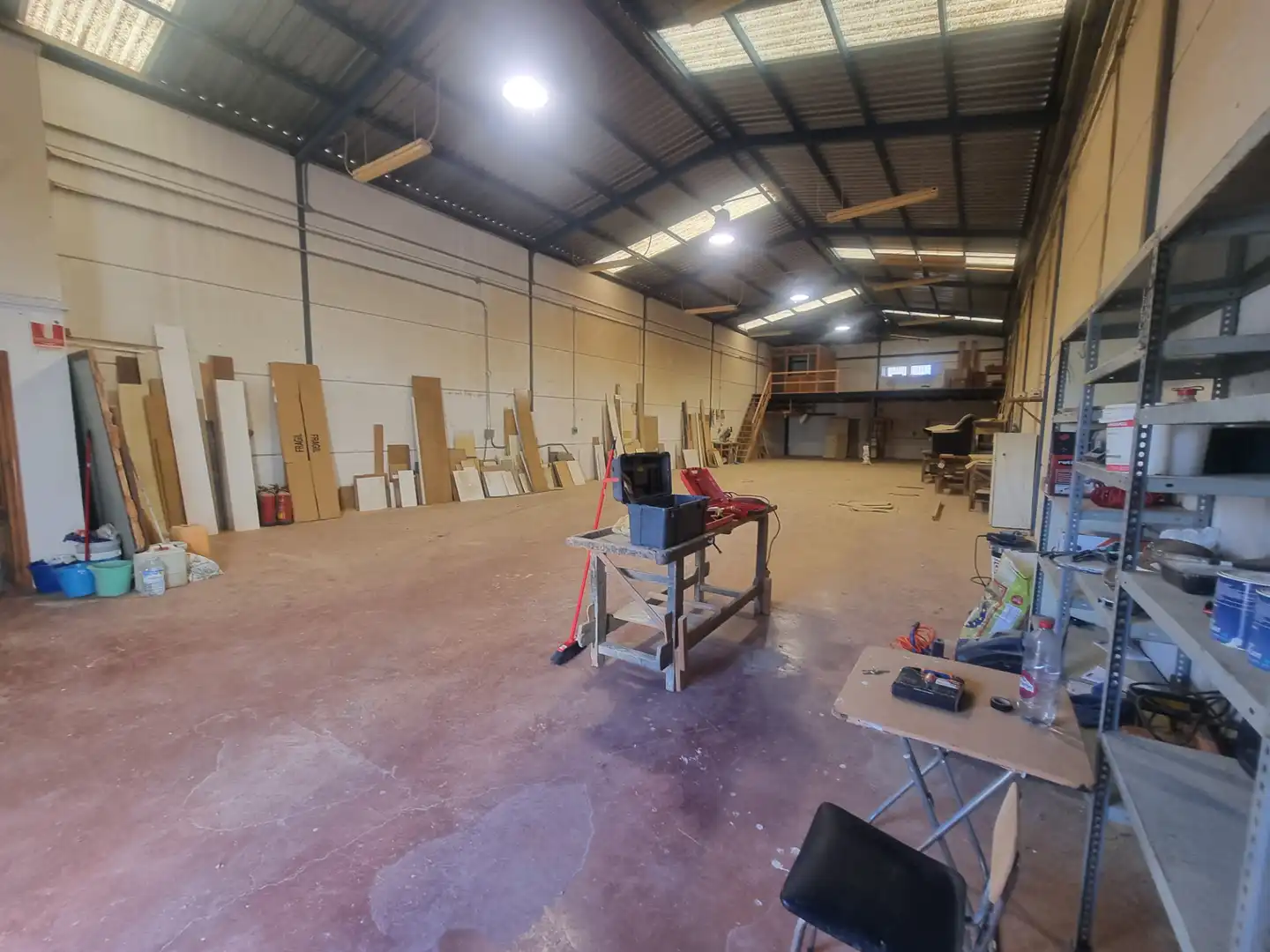 Industrial buildings for sale in Alhama de Almería