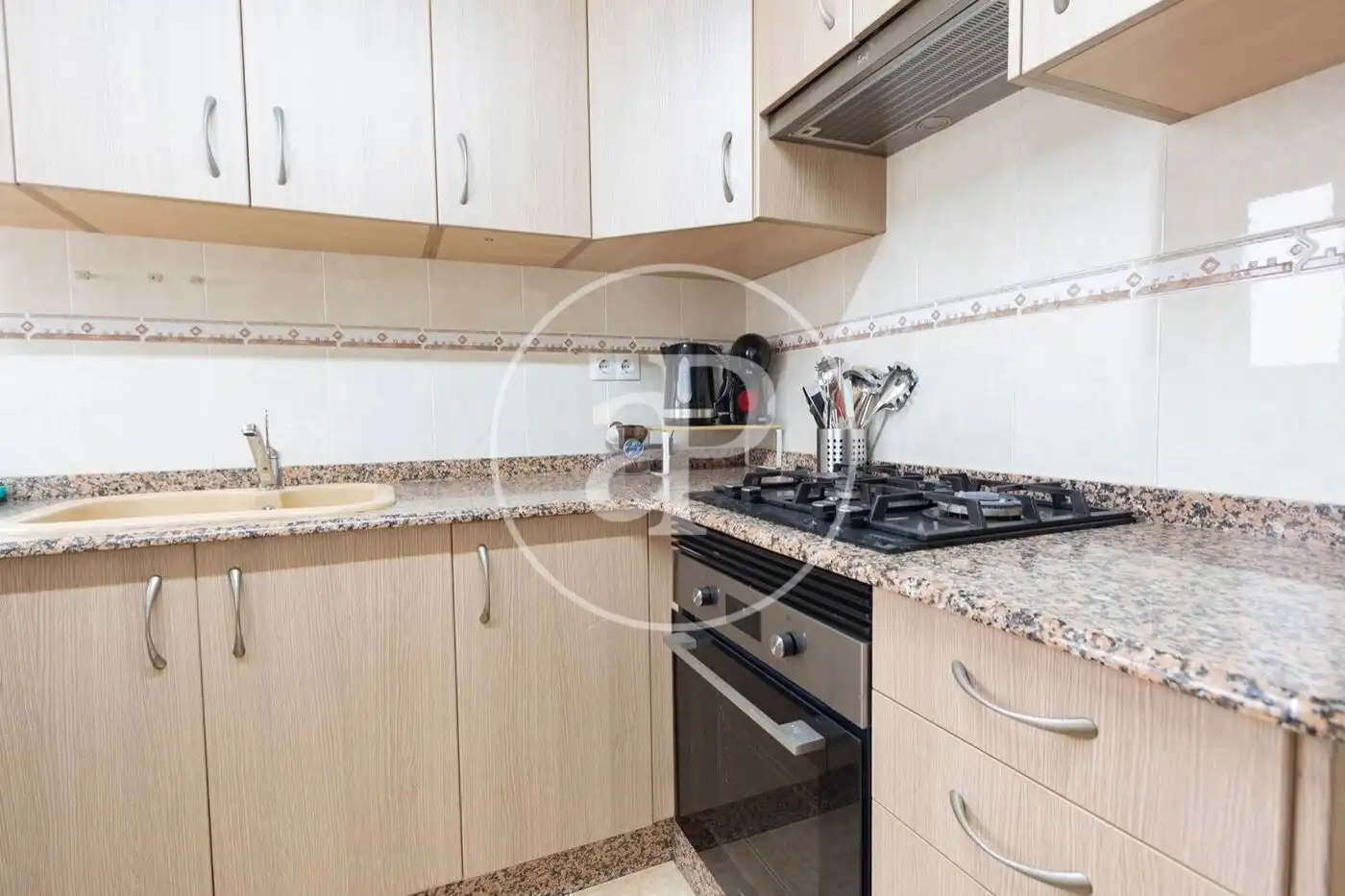 Cocina de Piso de alquiler en Valencia con Aire acondicionado, Calefacción y Amueblado