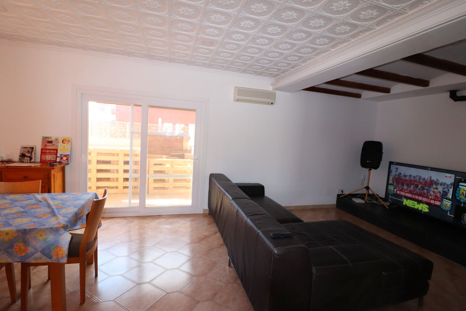 Sala d'estar de Casa o xalet en venda en  Palma de Mallorca amb Aire condicionat, Jardí privat i Terrassa