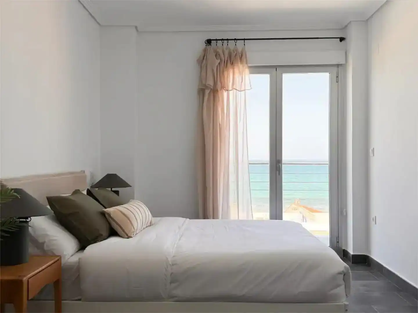 Habitación de Ático en venta en Piles con Aire acondicionado, Jardín privado y Piscina