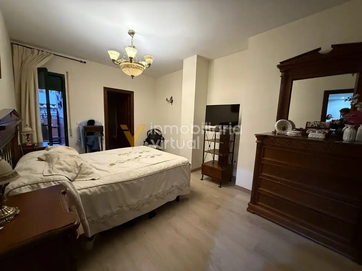 Habitación de Piso en venta en Cabra con Aire acondicionado, Calefacción y Amueblado