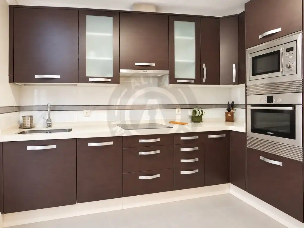 Cocina de Piso en venta en Cáceres con Aire acondicionado, Horno y Microondas