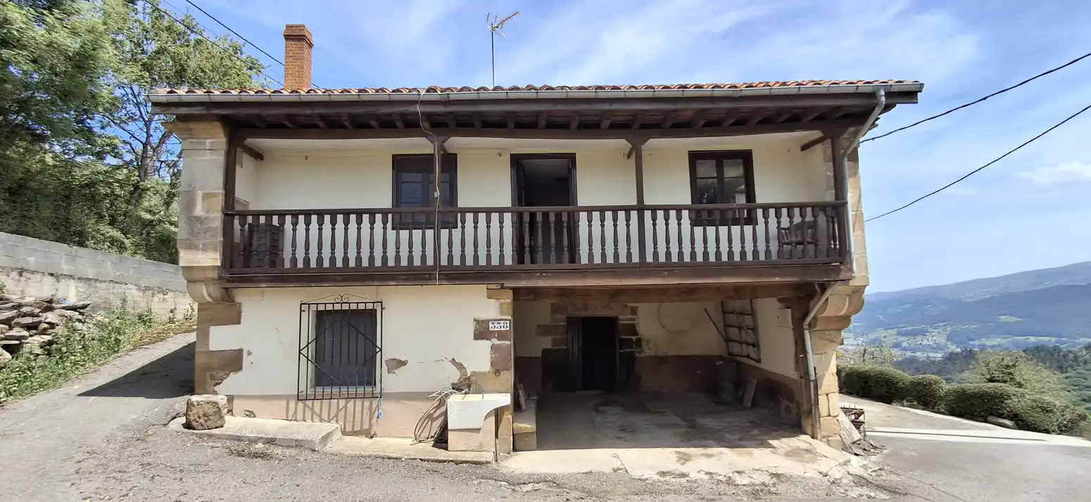Außenansicht von Haus oder Chalet zum Verkauf in Cieza (Cantabria)