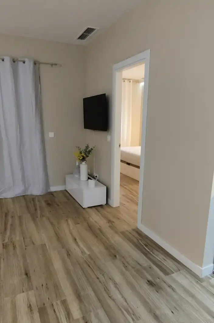 Schlafzimmer von Wohnung zur Miete in Marbella mit Klimaanlage, Heizung und Terrasse
