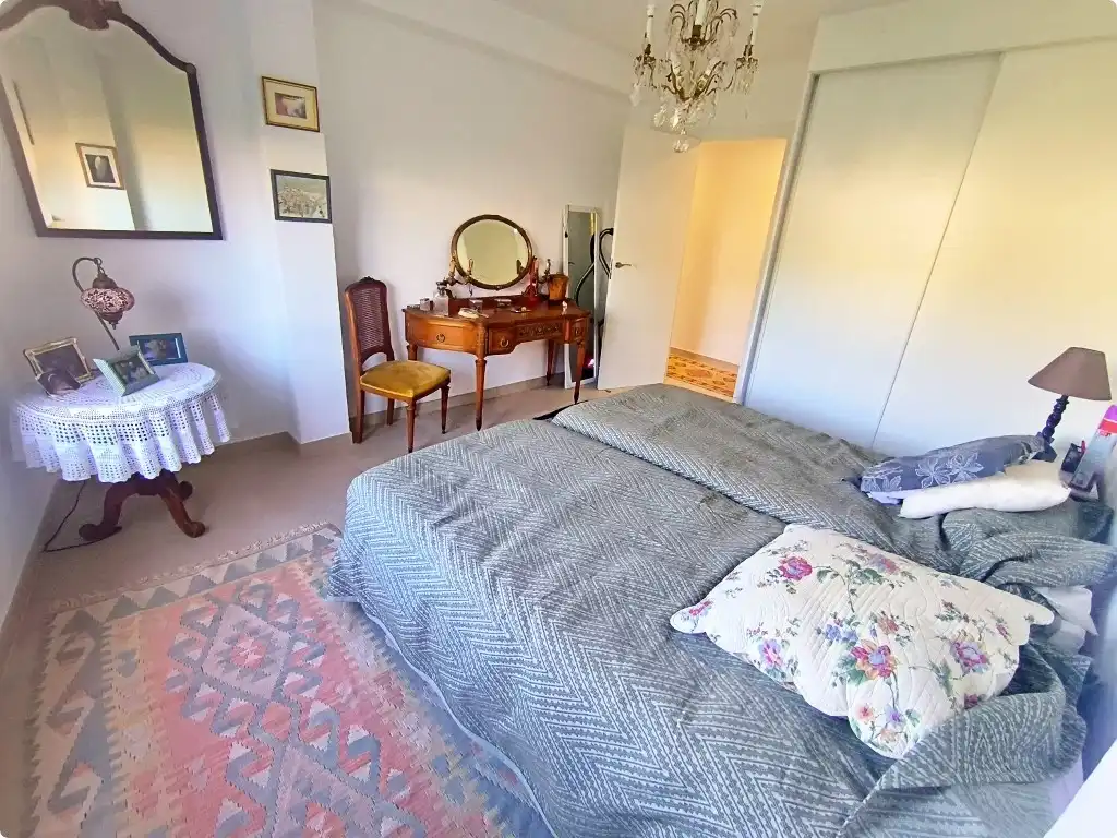 Habitación de Piso en venta en Oliva con Aire acondicionado y Balcón