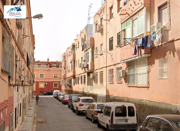 Vista exterior de Pis en venda en  Almería Capital