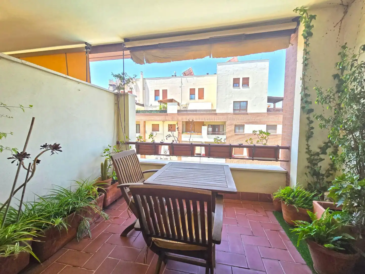 Terrasse von Wohnung zum Verkauf in Mairena del Aljarafe mit Gemeinschaftspool