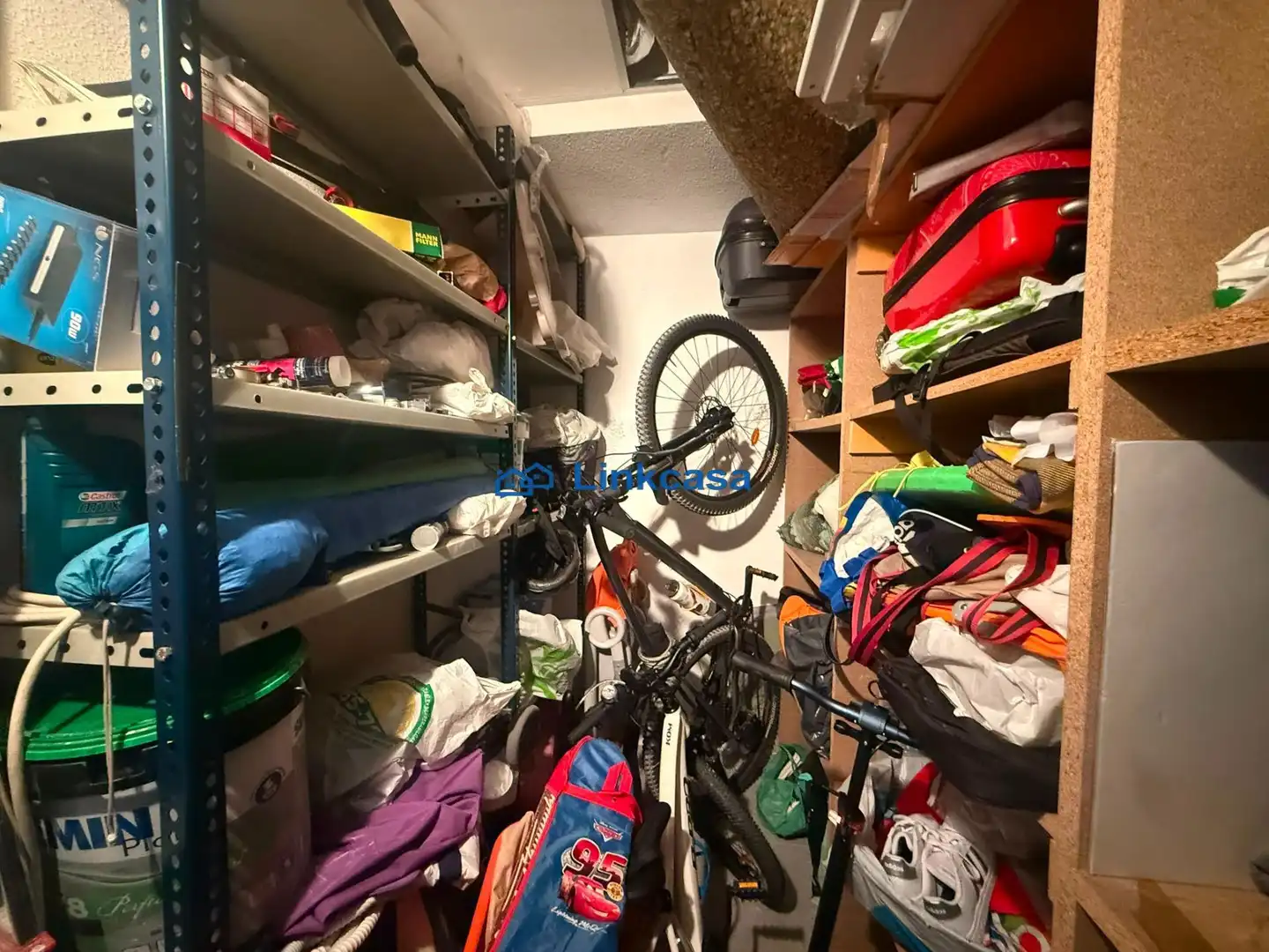 Piso en venta en Madrid con Calefacción, Trastero y Piscina comunitaria