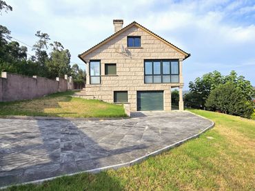 Casa con giardino in vendita a O Rosal