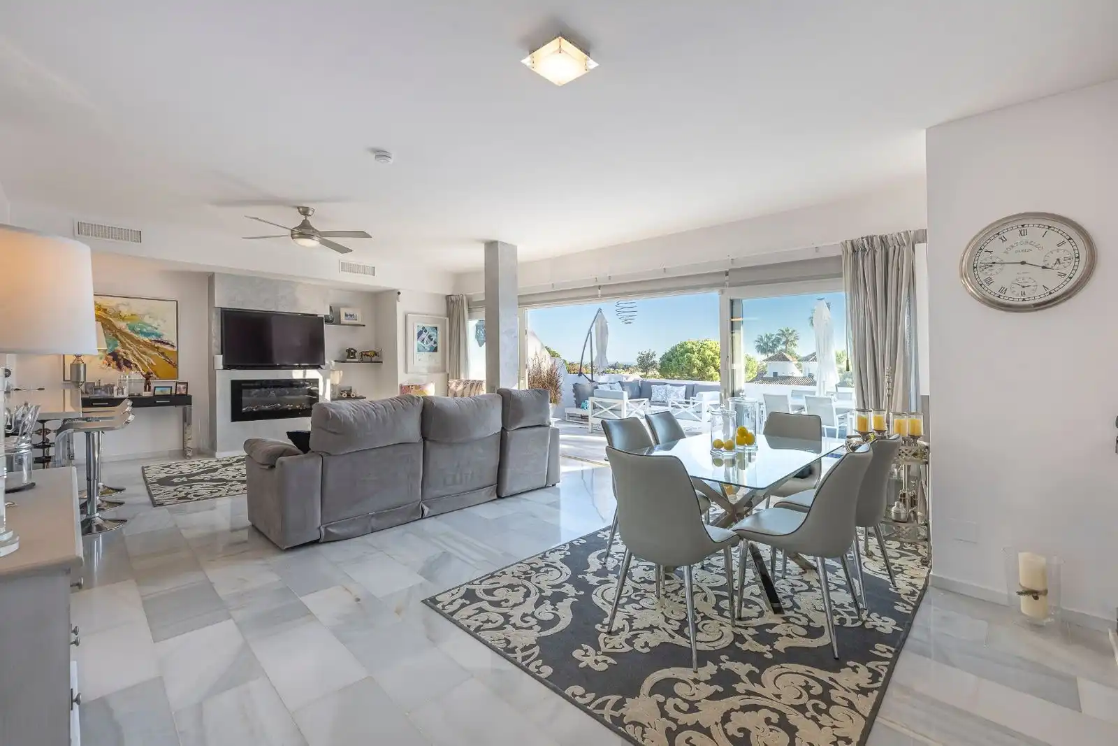 Adosado con terraza en venta en Urbanizacion Nva Andalucia Aloha 136, imagen 6