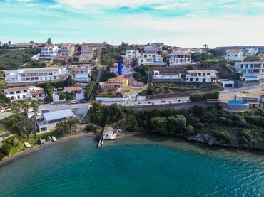 Xalet amb piscina en venda a Cala Llonga - Sa Mesquida