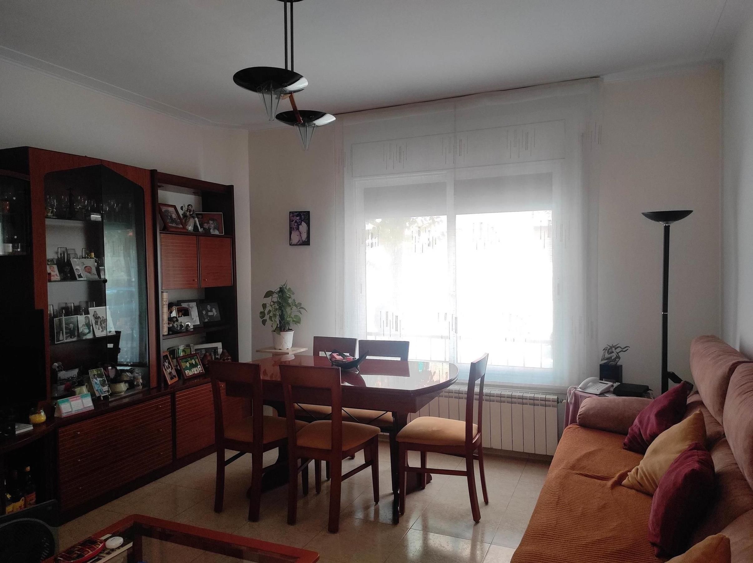 Living room of Planta baja for sale in Manresa  with Heating and Oven