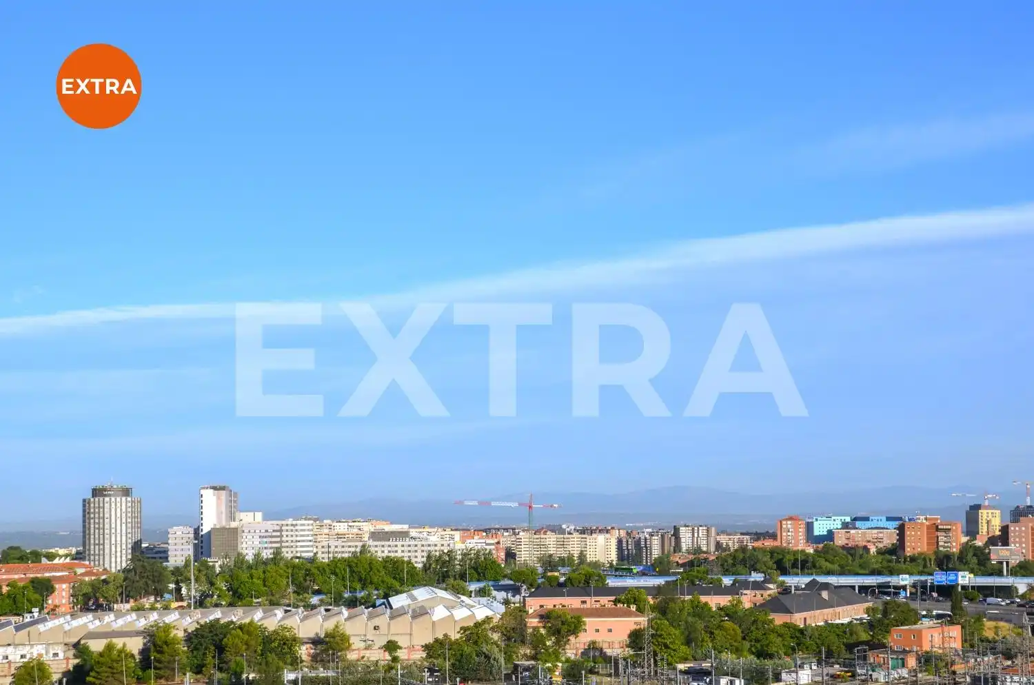 Vista exterior de Pis en venda en Madrid amb Calefacció, Parquet i Piscina comunitària