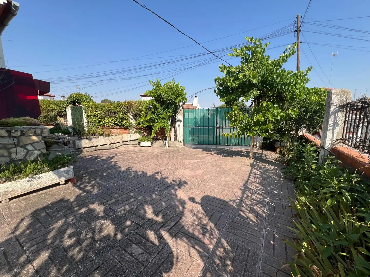 Exterior view of Houses for sale in El Viso de San Juan  with Air Conditioner, Heating and Private garden
