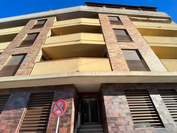 Aparcamiento con ascensor en venta en DOCTOR SALVADOR CABALLERO GARCIA