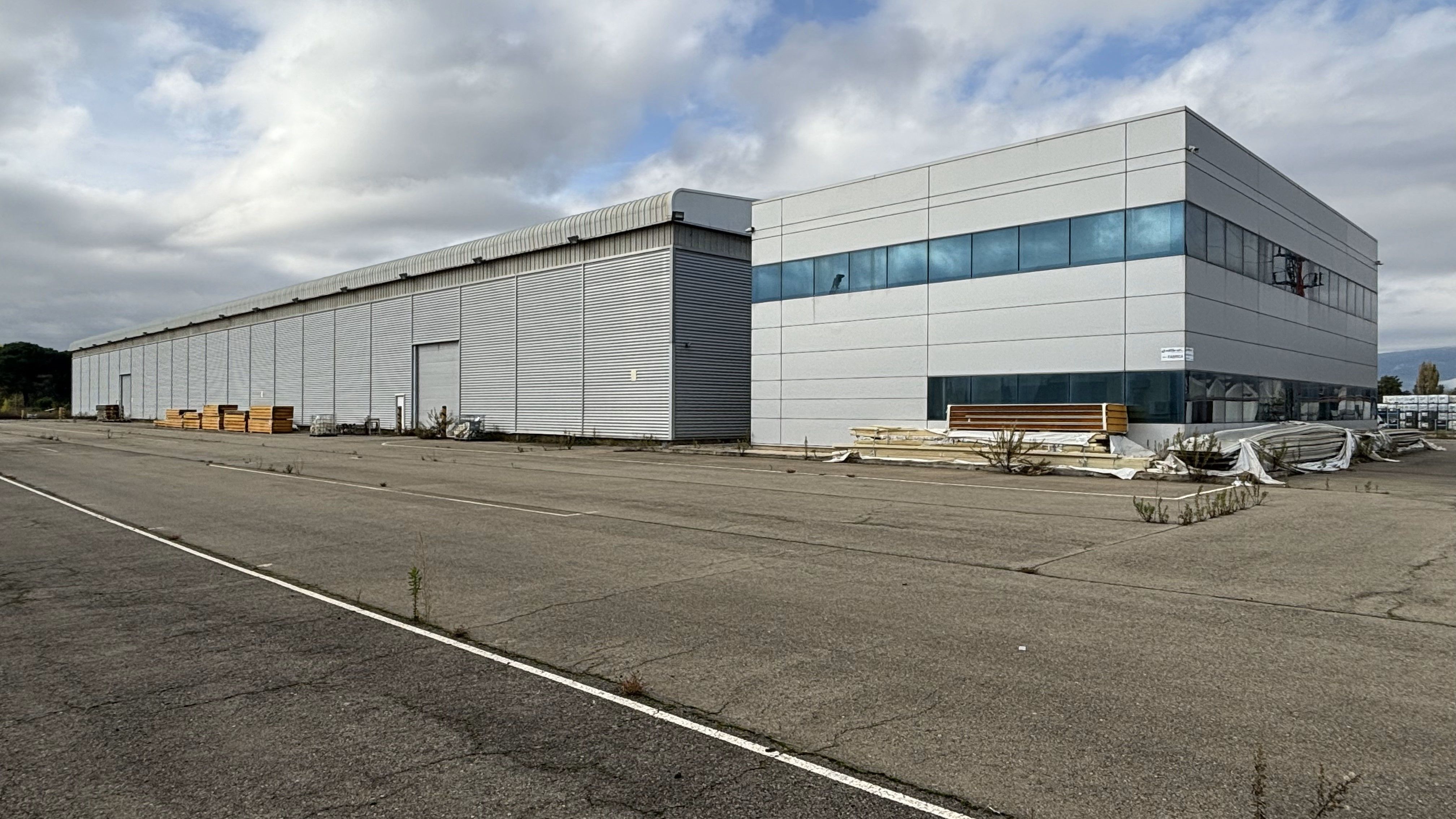 Exterior view of Industrial buildings for sale in Lantarón