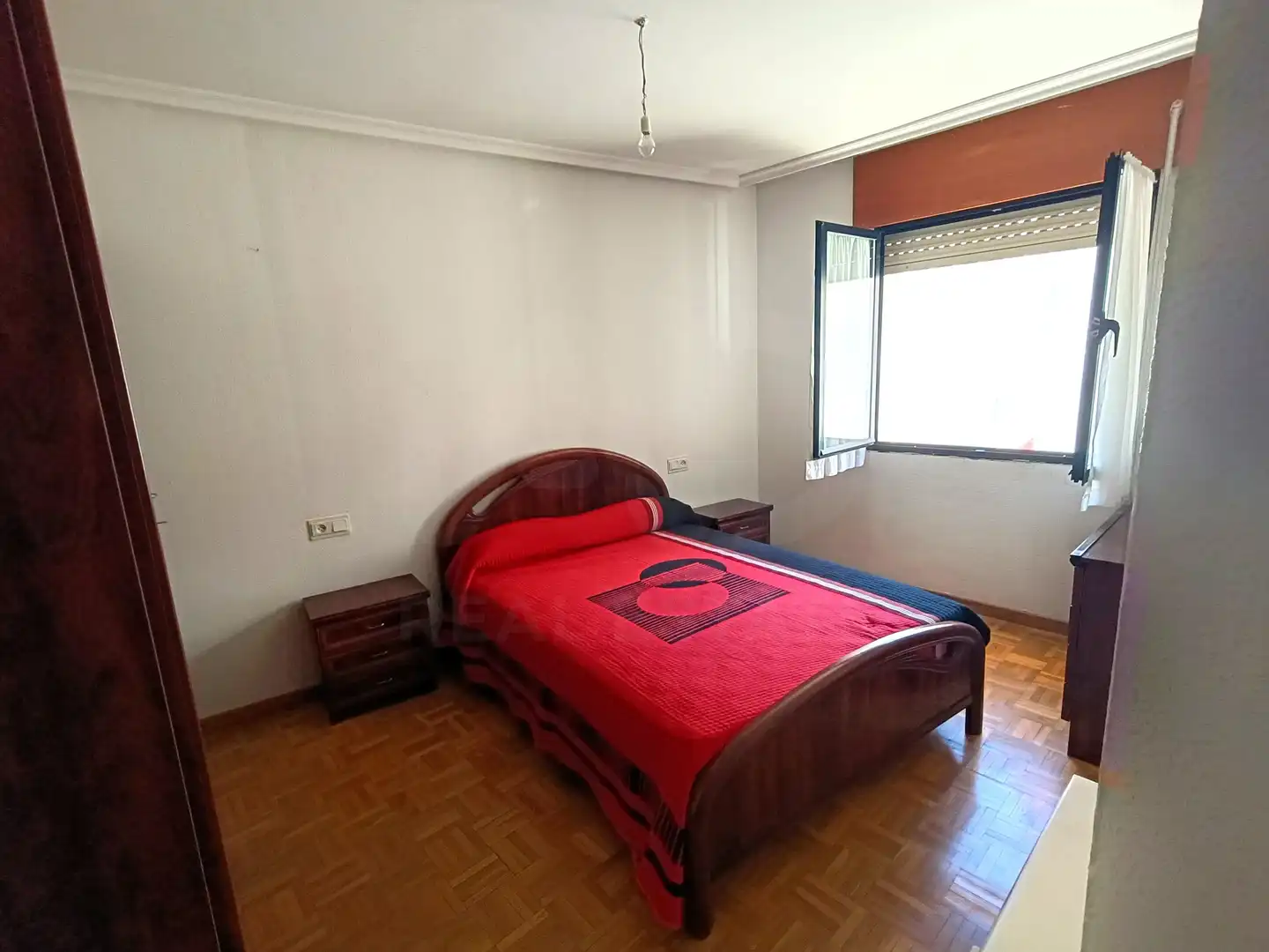Habitación de Edificio en venta en Sahagún