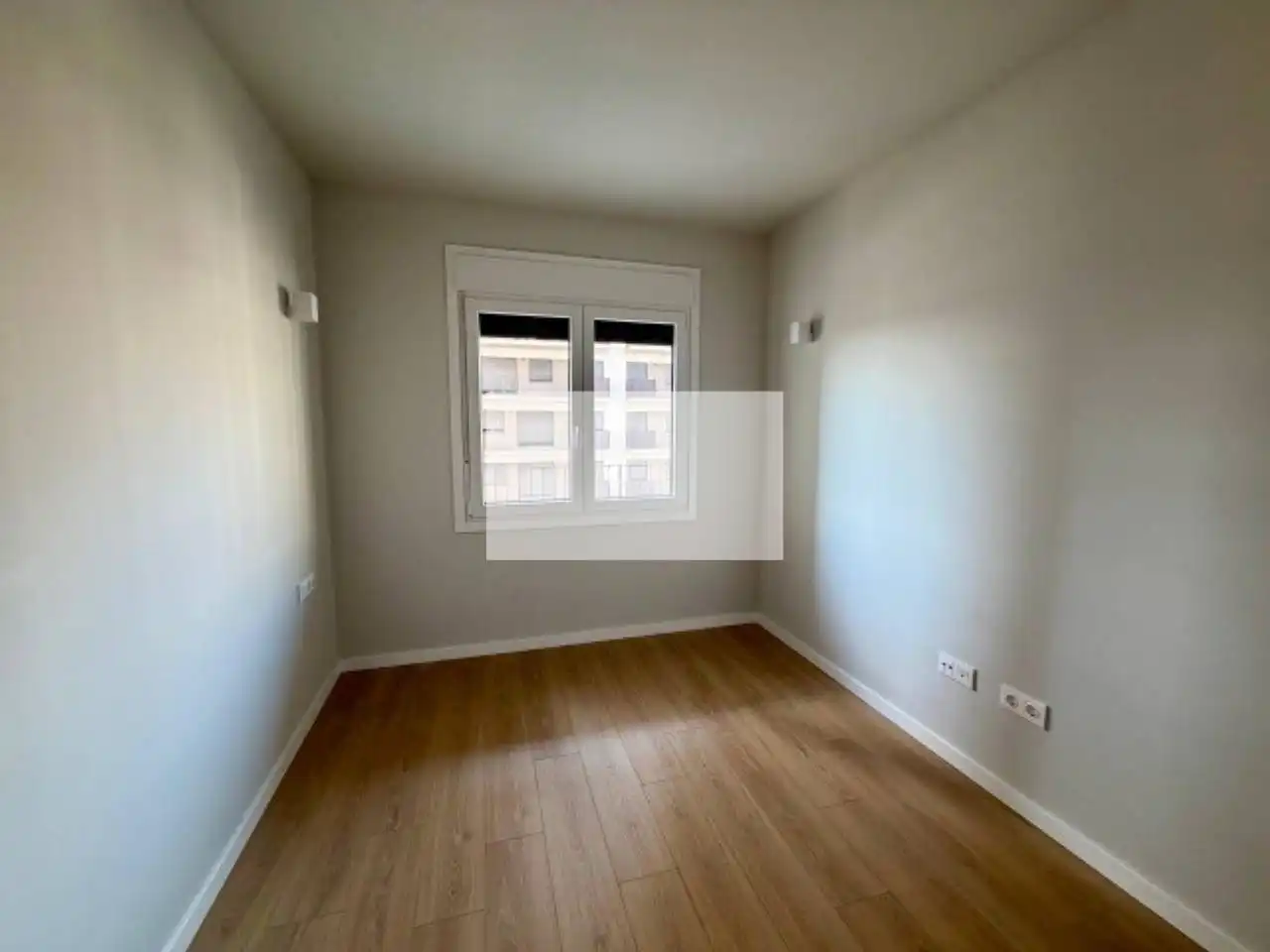 Dormitori de Pis de lloguer en Terrassa amb Aire condicionat, Calefacció i Parquet