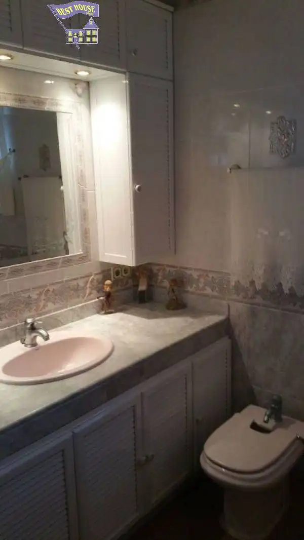 Bany de Casa o xalet en venda en Arcos de la Frontera amb Aire condicionat, Jardí privat i Traster
