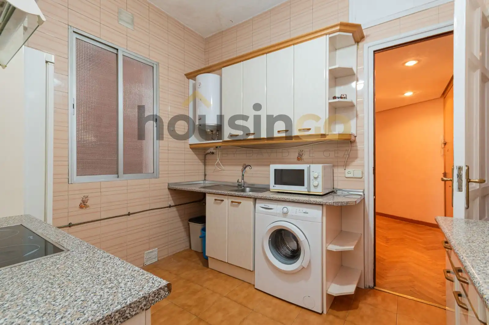 Kitchen of Flat for rent in Madrid  with Heating, Parquet flooring and Furnished