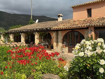 Casa rustica con piscina in vendita a Benissa pueblo