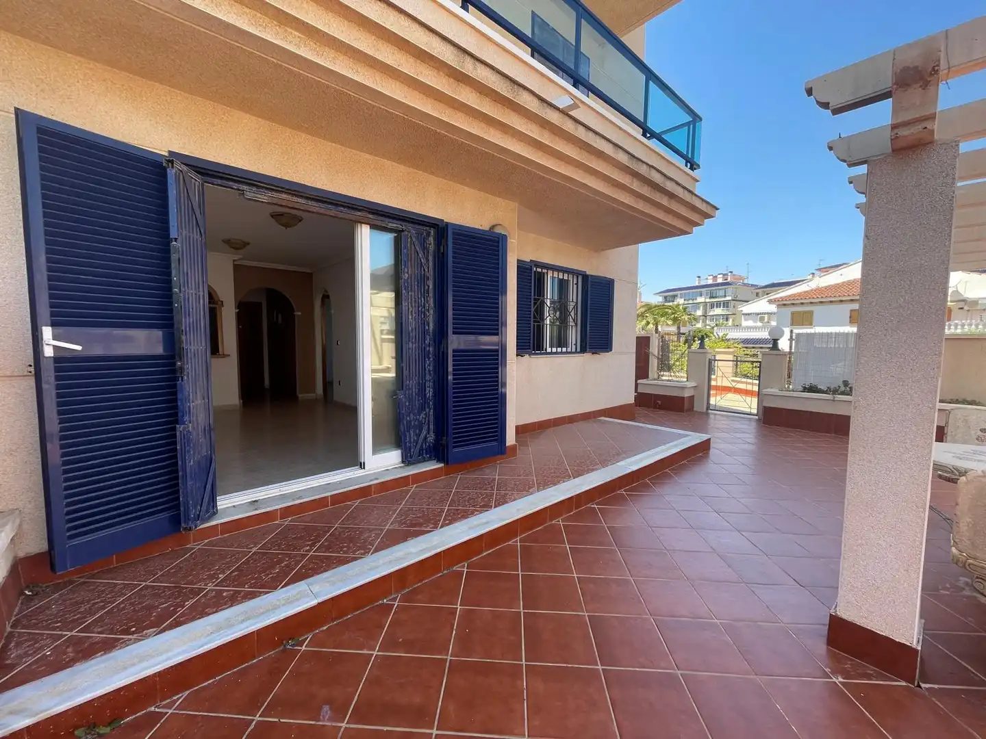 Exterior view of Flat for sale in Torrevieja  with Air Conditioner, Terrace and Community pool